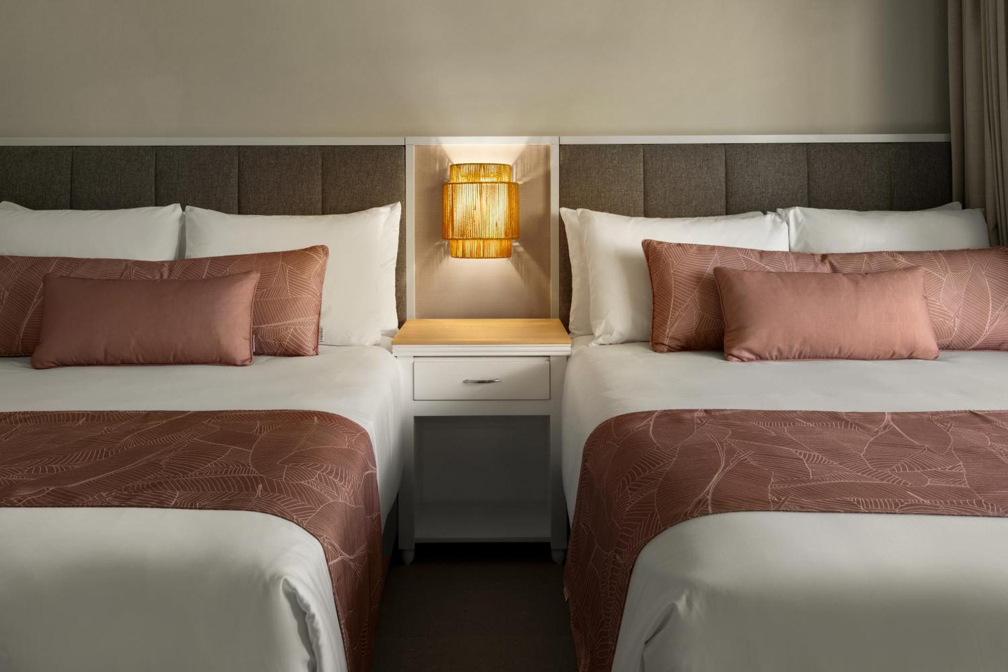 Suite Junior Club con vistas al entorno tropical -1 cama grande